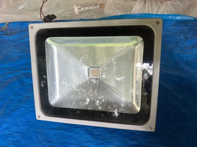 REFLETOR/HOLOFOTE LED,  PROJETA MULTICORES