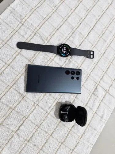 S22 ULTRA 256gb VERDE + GALAXY BUDS PRO + GALAXY WATCH 6