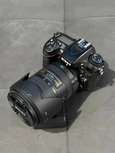 Camera Nikon D7200 + Lente 18-300 VR