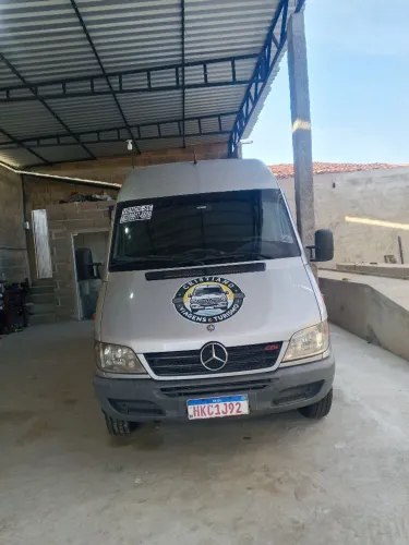 Mercedes-Benz Sprinter 413 Furgão Longo T.alto Diesel 2011