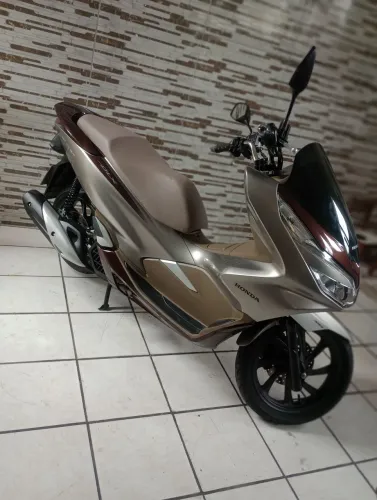 vendo Honda PCX DLX cinza ano 2022 moto Nova com ABC