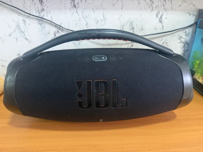 JBL Bombox 3 