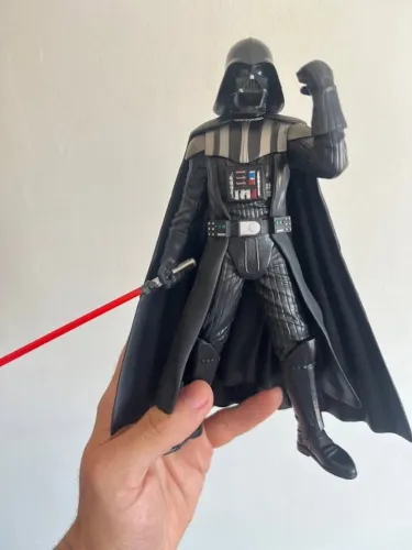 action figure Darth vader