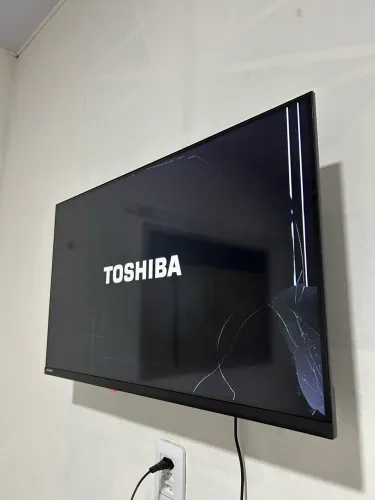 TV Toshiba para aproveitamento de peças