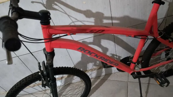 Bicicleta Rockrider cubo cromado 18 marchas