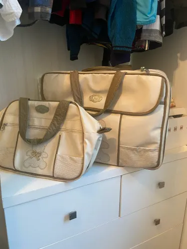 Kit mala e bolsa maternidade HUG