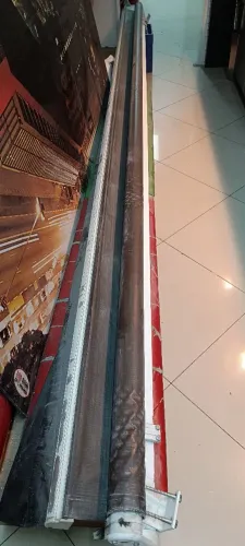 Toldo retrátil seminovo