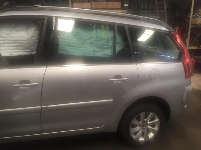 Par de Friso cromado para-choque Lateral - C4 Grand Picasso 2010
