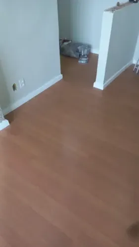 Piso laminado com instalação