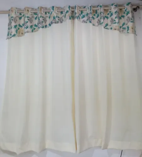 Cortinas para Sala -  Brancas com Detalhes Florais