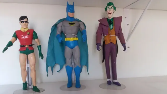 Bonecos anos 70 - batman, robin, coringa
