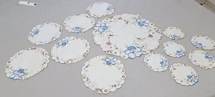 Jogo 13 peças em linho da Ilha da Madeira