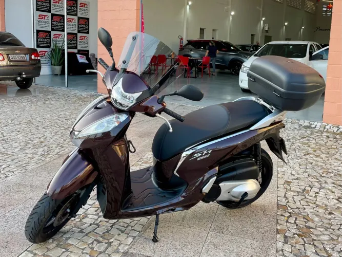 HONDA SH 300I 2018 automatica -21.000 km NOVINHA IMPECÁVEL
