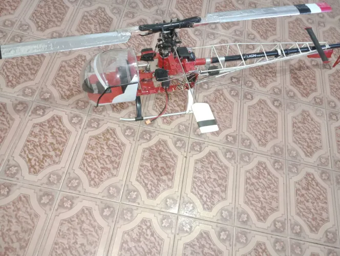 Helicóptero de Controle Remoto