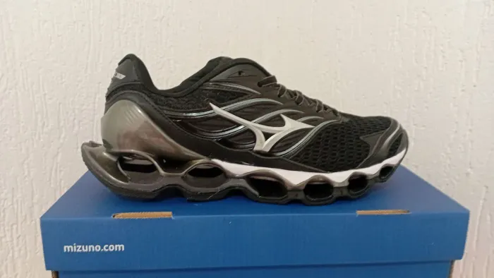 Tenis Mizuno Prophecy 11 - S Importado Vietnã