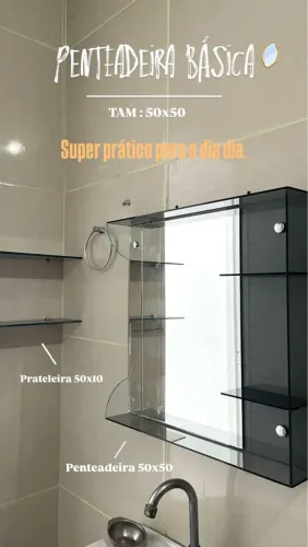 Penteadeira Básica com Espelho e Prateleiras