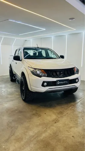 Mitsubishi L200 Triton Sport GL 2.4 Diesel 2023