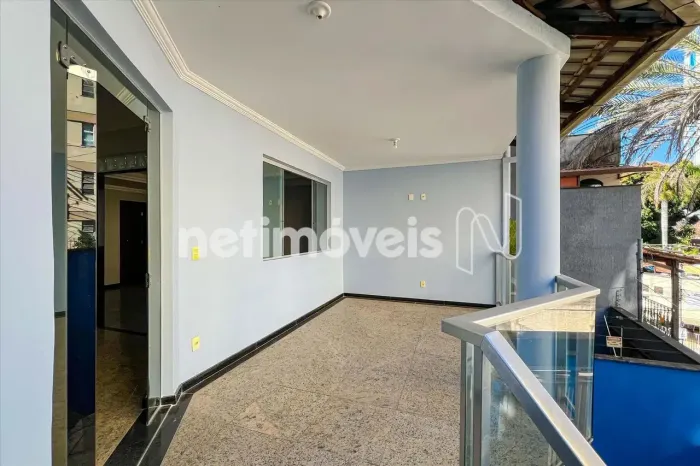 Compre casa alto padrão no bairro Nova Floresta BH, casa a venda que aceira financiamento 