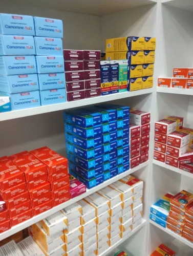 Vendo Drogaria em excelente ponto santa Maria 