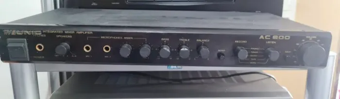Amplificador/Mixer Unic AC-800 - Vintage, em excelente estado