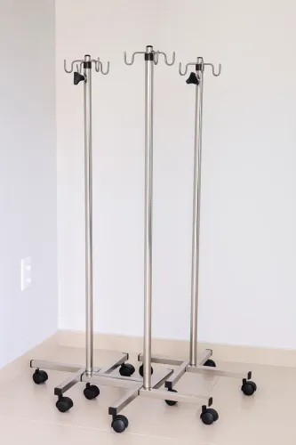 Suporte para soro hospitalar em aço inox 