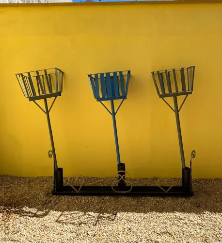 Lixeiras super resistentes na Promoção. 