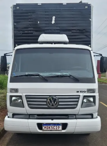 CAMINHAO BAU VOLKSWAGEN * MOTOR NOVO