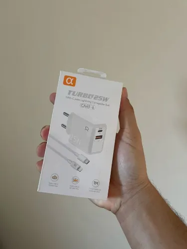 Carregador Turbo 25W Tipo-C para Lightning