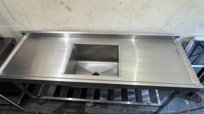 Pia de inox 1,80 x 60 NOVA