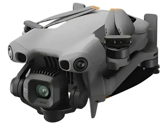 Drone DJI Mini 5 Pro Fly More Combo DJI RC2 Combo 3 baterias Duração: 36 Minutos