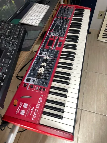 Nord Stage 3 73SW