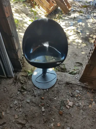 Cadeira giratória moderna