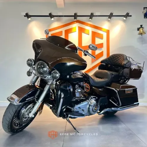 Harley Davidson Ultra Glide 2013 110 anos