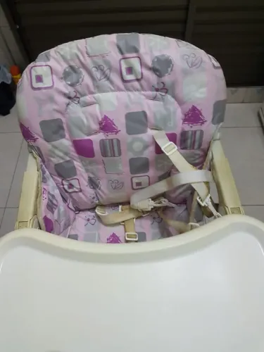 Cadeira de Alimentação Infantil