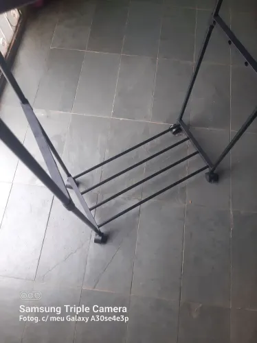 Arara para roupas montavel 