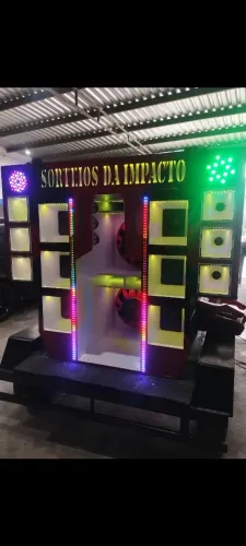 Paredão com carrocinha dois eixos!