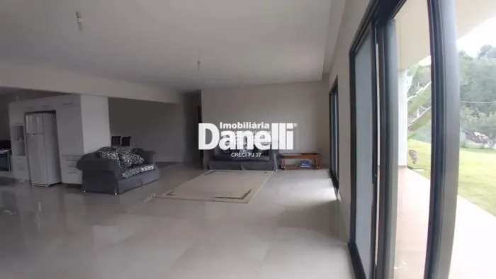 Casa em Condomínio para aluguel, 3 quartos, 3 suítes, 2 vagas, Chácaras Cataguá - Taubaté/