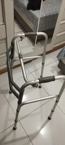 Vende - Andador articulado e inox