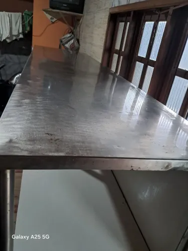 Muito boa *Mesa toda em Inox venda separada ou juntas valor reduzido
