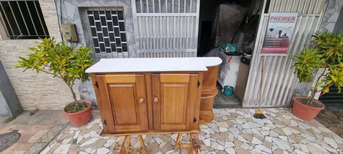 Armário de cozinha Madeira Maciça