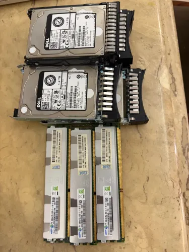 Kit Servidor IBM 4x HD SAS 1,2TB c/ Gaveta + 48GB RAM DDR3