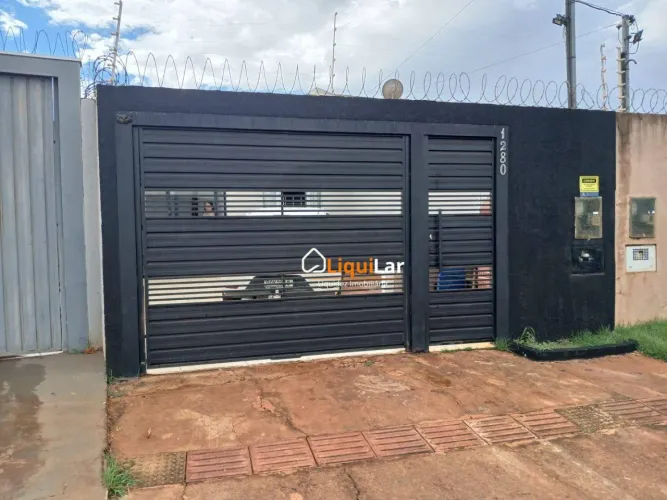 20 metros da Avenida Lúdio Martins Coelho