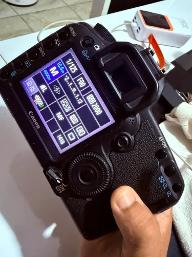 V/T - ? CANON EOS 5D MARK II - EXCELENTE ESTADO | APENAS 13.369 CLIQUES! ?