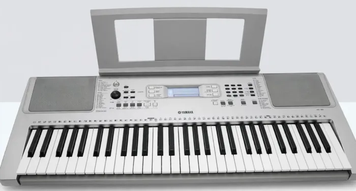 TECLADO YAMAHA