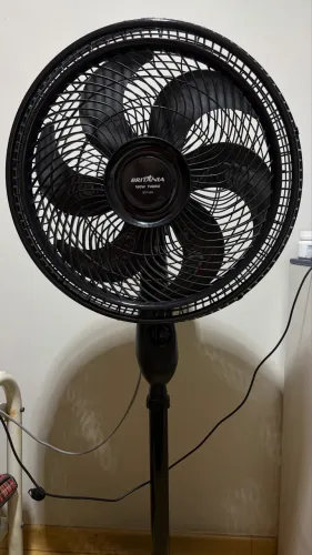 Ventilador de pé