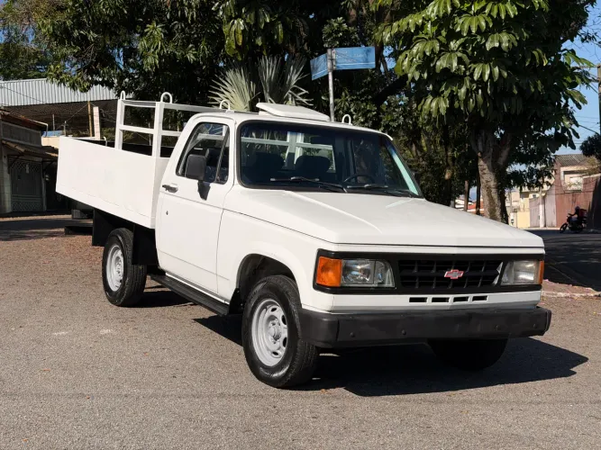 Chevrolet C-20 Custom de Luxe 4.1 1996
