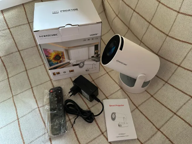Projetor MAGCUBIC HY300 Ultra
