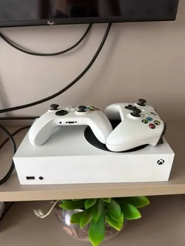 Xbox séries S /c muito jogos
