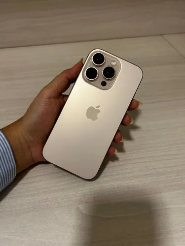iPhone 16 pro /desert 128g