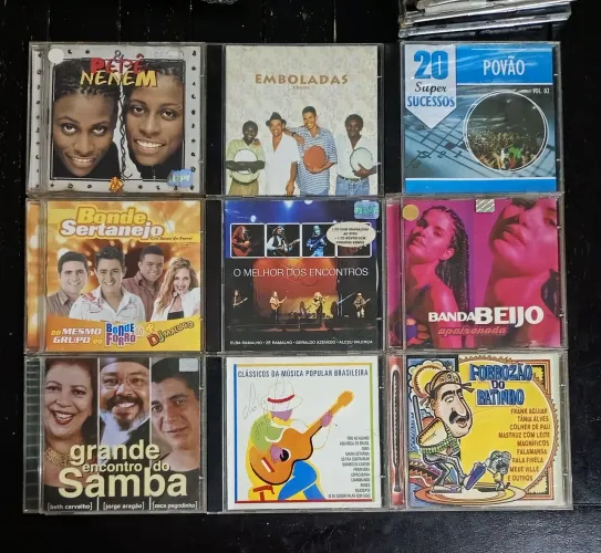 CDs POPULARES 10 REAIS CADA